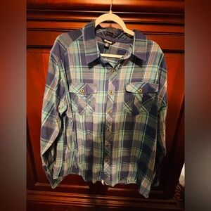 Sherpa Adventure Gear Blue and Green Plaid Button-Up Shirt